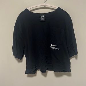 NIKE CROP TOP SIZE 2x